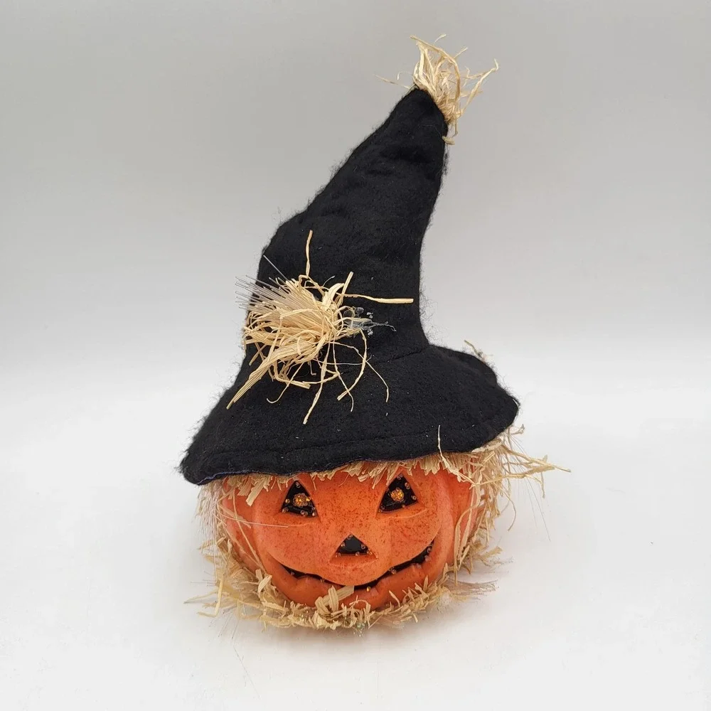 N/A halloween scarecrow